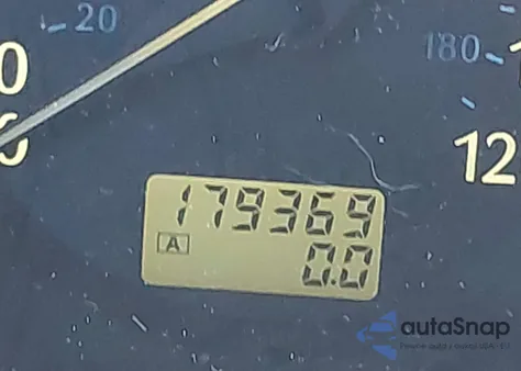 2002 Infiniti Qx4 Luxury z USA, uszkodzony, nr VIN JNRDR09Y52W262077